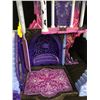 Image 2 : TEEN MONSTERS SPOOKY DOLLHOUSE