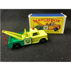 Lesney #13 Dodge Wreck Truck BP Tow Truck Silver Hook 1960's