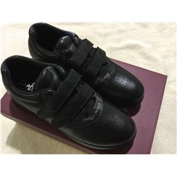 Leisure Velcro Size 8 Black Shoes