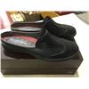 Image 2 : AravonJada Mule Black Size 11 B