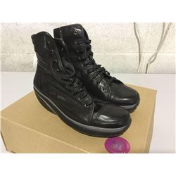 MBT Nafasi Mid Boot- Size 6.5 Leather Black