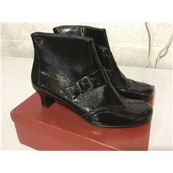 Semler Black Grooved Sole Cora Dress Boot- Size 9.5