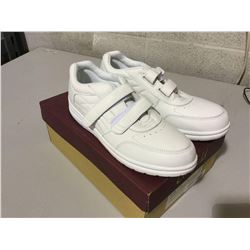 P.W Minor Performance Walker Velcro- Womens White/Calfskin size 10