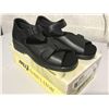 Image 1 : Apex Black Leather Women's Wide 11.5, Mens Medium 10.5