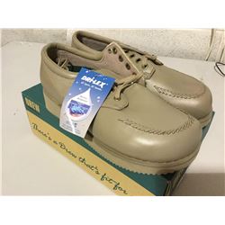 Drew Fitter Taupe Calfskin Size 9