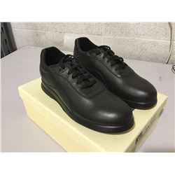 P,W Minor Finesse Black Size 10.5