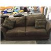 Image 2 : NEW MICROFIBER "Choco" Sofa, Love Seat and Chair Set w/ Throw Pillows 