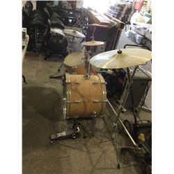 GV Drums Drum Kit