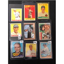 VINTAGE BASEBALL CARD LOT