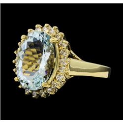 4.45 ctw Aquamarine and Diamond Ring - 14KT Yellow Gold