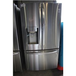 36" STAINLESS STEEL LG FRIDGE WITH BOTTOM FREEZER AND WATER & ICE