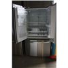 Image 2 : 36" STAINLESS STEEL LG FRIDGE WITH BOTTOM FREEZER AND WATER & ICE