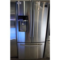 33" STAINLESS STEEL SAMSUNG FRIDGE WITH BOTTOM FREEZER AND WATER & ICE