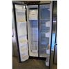 Image 2 : 33" STAINLESS STEEL FRIGIDAIRE FRIDGE/FREEZER WITH WATER & ICE