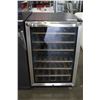 Image 1 : 21.5" STAINLESS STEEL FRIGIDAIRE WINE COOLER