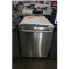 Image 1 : 24" STAINLESS STEEL LG CAFE BUILT-IN DISHWASHER