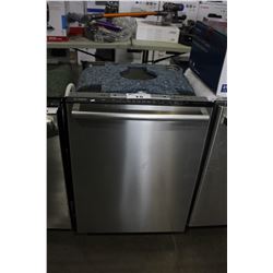 24" STAINLESS STEEL BOSCH SILENCEPLUS BUILT-IN DISHWASHER