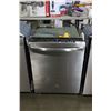 Image 1 : 23" STAINLESS STEEL LG BUILT-IN DISHWASHER