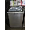 Image 1 : 24" STAINLESS STEEL BOSCH SILENCEPLUS BUILT-IN DISHWASHER