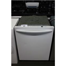 24" WHITE INSIGNIA BUILT-IN DISHWASHER