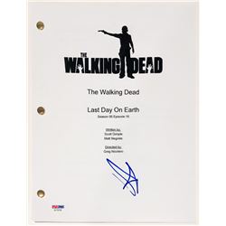 Andrew Lincoln Signed  The Walking Dead  Full-Episode Script (PSA COA)
