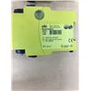 Image 3 : (4) PILZ PNOZ X2P 24VACDC 2N/O w/ PILZ PZE X4P 24VDC 4N/O
