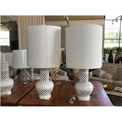 PAIR OF WHITE PORCELAIN TABLE LAMPS