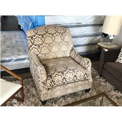 CREAM & GREY PATTERNED FABRIC STUDDED ARM CHAIR