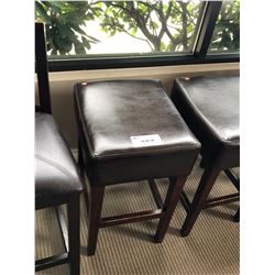 DARK WOOD & LEATHER BAR STOOL