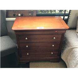 STANLEY CHERRY 3 DRAWER CHEST