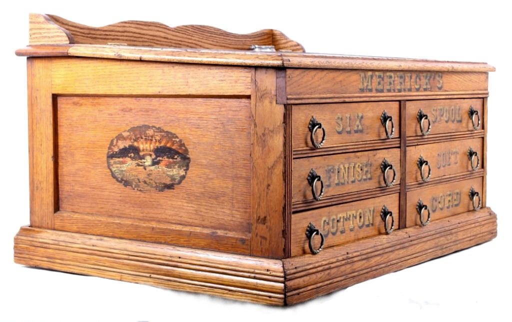 Merrick Thread Co. Oak Thread Counter Top Case