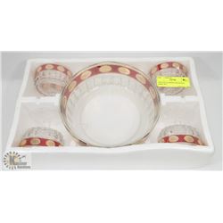 VINTAGE GLASSES AND PUNCH BOWL SET