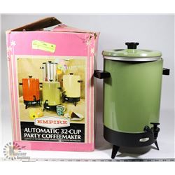 AUTOMATIC 32 CUP PARTY COFFEE MAKER.
