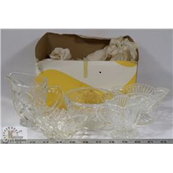 LOT OF ASSORTED GLASS CREAM & SUGAR SETS