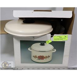 NEW ENAMEL STOCK POT WITH COVER, FLORAL DESIGN
