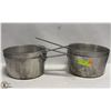 Image 1 : LOT OF 4 COMMERCIAL COOKING POTS