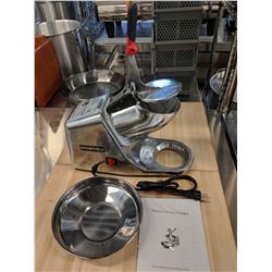 UNIWORLD ELECTRIC ICE CHOPPER/SHAVER