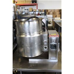 TILT KETTLE 40 LIT MARKET FORGE ELECTRIC COUNTER