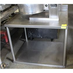 3 FOOT STAINLESS STEEL WORK TABLE W/ UNDERSHELF
