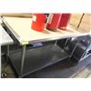 Image 1 : 5 FOOT STAINLESS STEEL WORK TABLE W/ UNDERSHELF