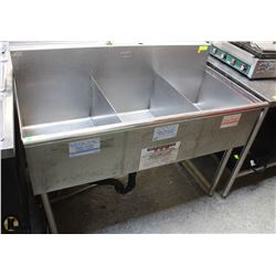 TSM STAINLESS STEEL 3 WELL SINK
