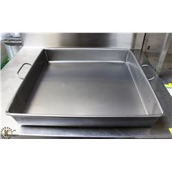 20" X 20.5" X 3" STRAPPED STEEL ROAST PAN