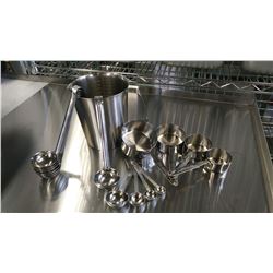 STAINLESS MEASURE SET - LOT OF 15 PIECES
