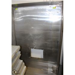 STAINLESS STEEL COLLECTOR HOOD