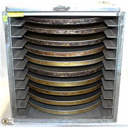 10 PIZZA PANS IN STACKABLE CASES IDEAL FOR