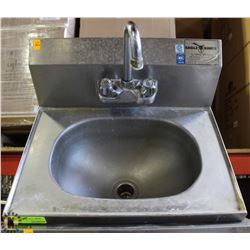 EAGLE STAINLESS STEEL WALL MOUNTED SINK