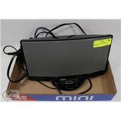 BOSE IPOD/IPHONE SPEAKER SYSTEM