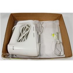 BRAUN MULTIMIX 220 WATT.