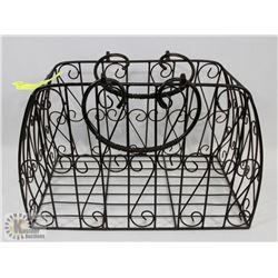 BLACK WROUGHT IRON PURSE ACCENT PIECE/PLANT