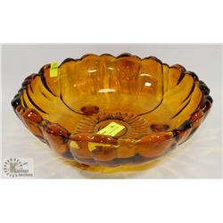 VINTAGE GOLD COLORED FOOTED BOWL CENTER PIECE